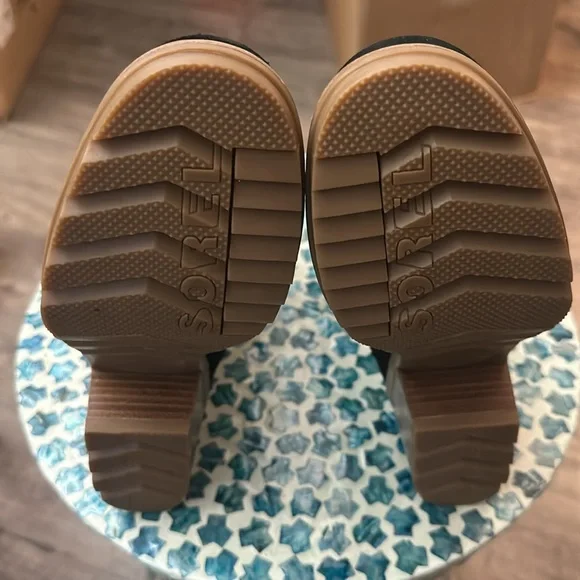 Sorel Women’s Boots Bootie - Picture 5 of 5